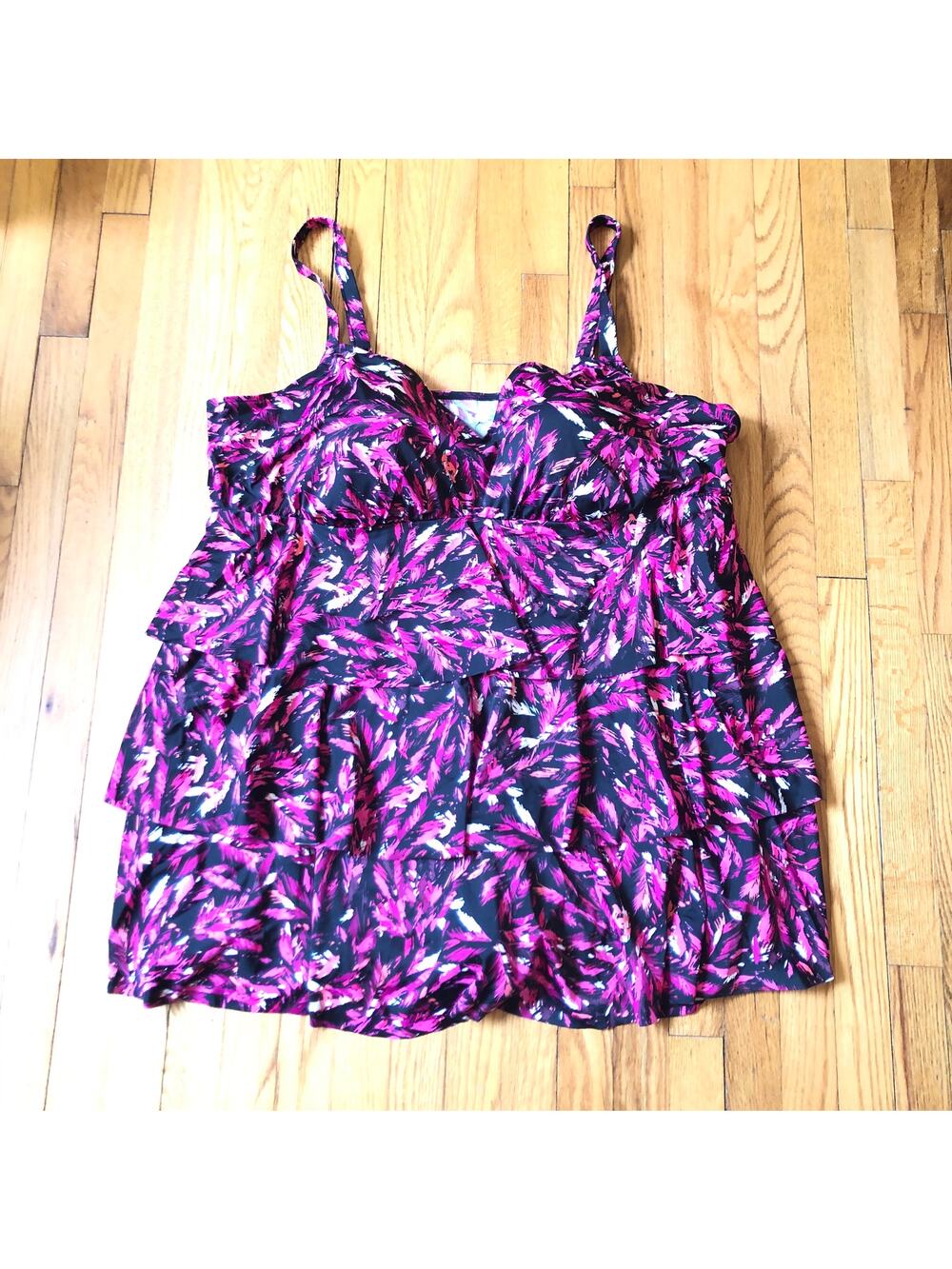Penbrooke NWT Women's Black Purple Pink Swimsuit Size 34W